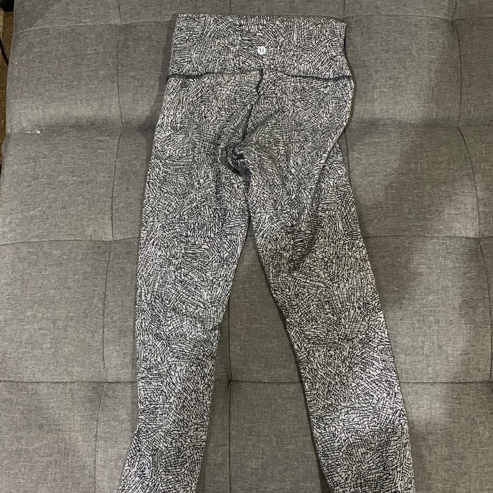 Lulu lemon align leggings.
